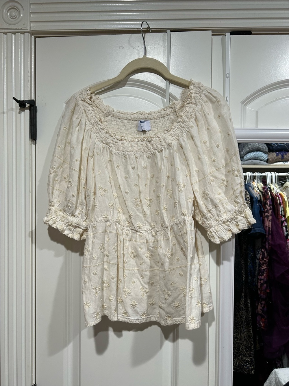 Old Navy Cream Embroidered Peasant Blouse